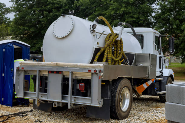Best Construction site porta potty rental  in Pioneer Village, KY